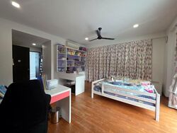 Robey Crescent (D19), Semi-Detached #512461321